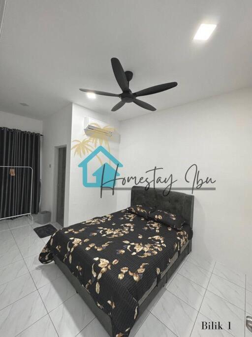 Homestay Ibu Lumut Exterior photo